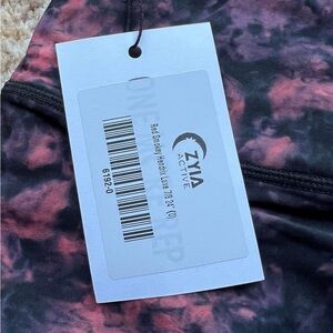 Zyia NWT Red Smokey Hendrix leggings 7/8 24” size 0